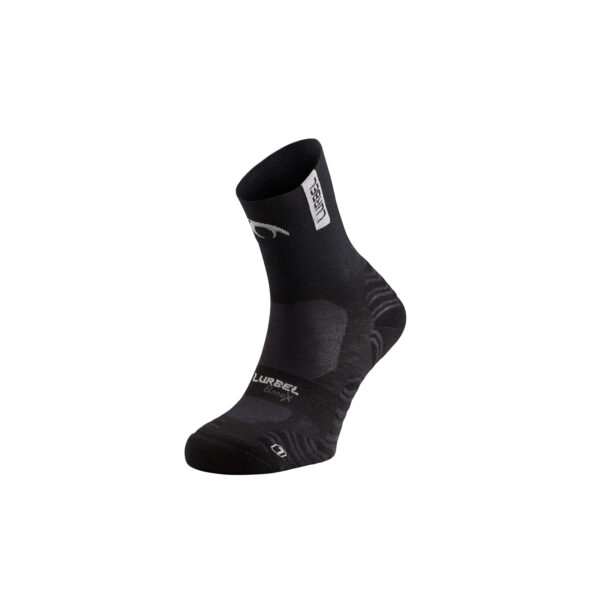 Calcetín tobillero trail running Lurbel Path Pro. Calcetín pensado para distancias largas, con tecnología anti-ampollas,